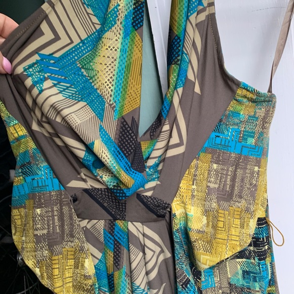 BCBG Beautiful Halter Top - Picture 4 of 5